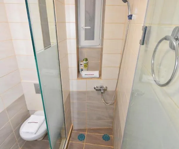 Apartamento Kampielos Homes - Shared Garden *