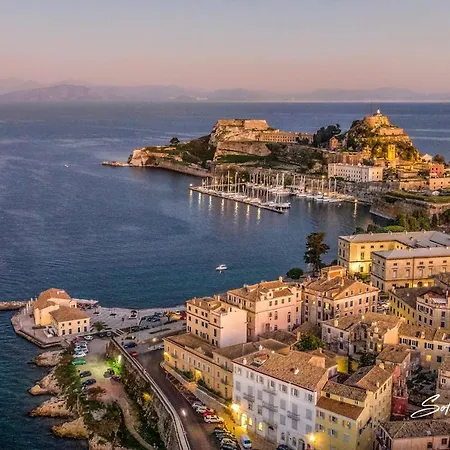 Kampielos Homes - Shared Garden Corfu (city)